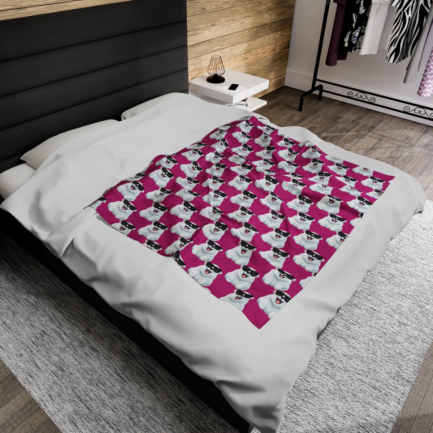 Polar Bear Velveteen Plush Blanket - Pink