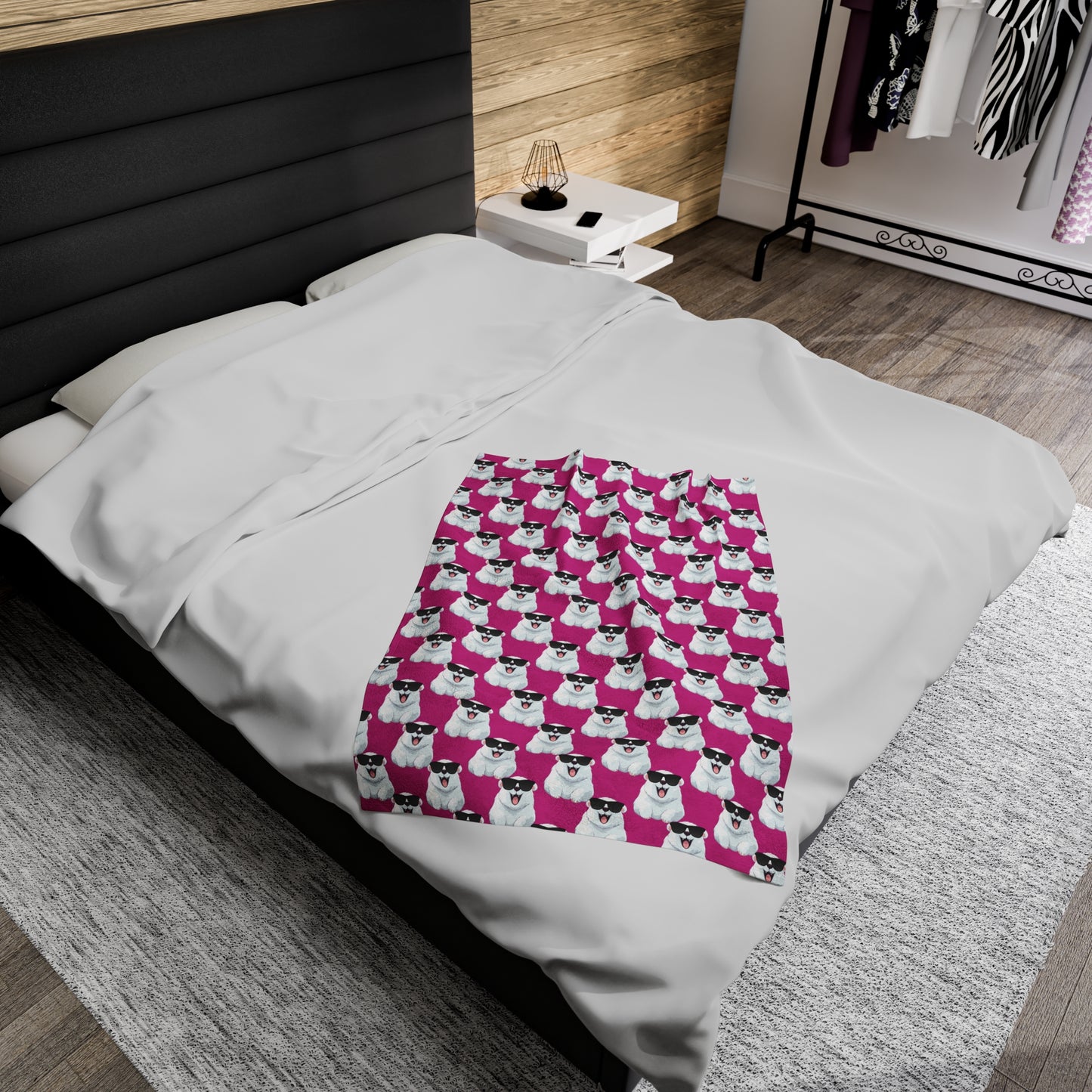 Polar Bear Velveteen Plush Blanket - Pink