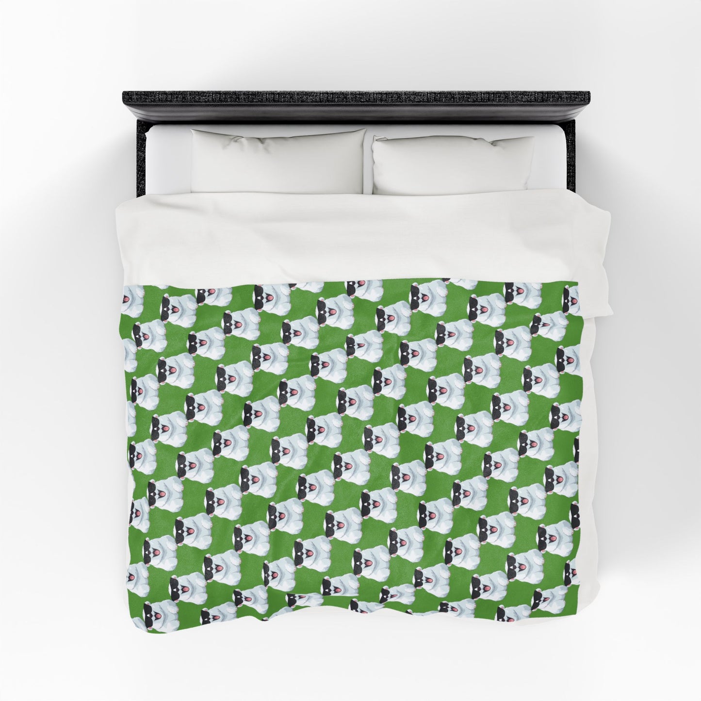 Polar Bear Velveteen Plush Blanket - Green