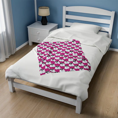 Polar Bear Velveteen Plush Blanket - Pink