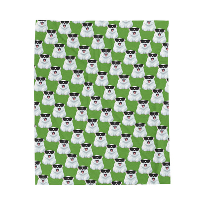 Polar Bear Velveteen Plush Blanket - Green